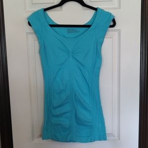 Zella workout top Size M